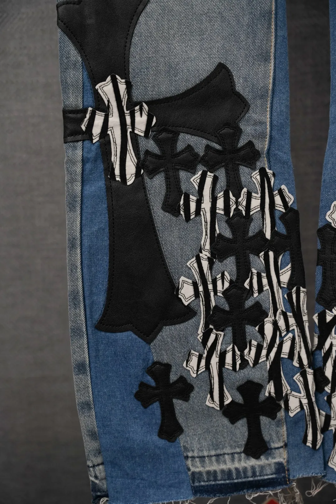 ：S 037 & Chrome Hearts Same Style ：Light Blue Size：28 30 32 34 （S-XL)